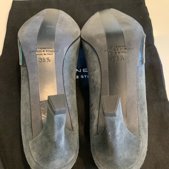 Gabriele Strehle 2.75 inch heel. New. 6.5. Leather and suede. Leather sole. - Picture 4 of 4